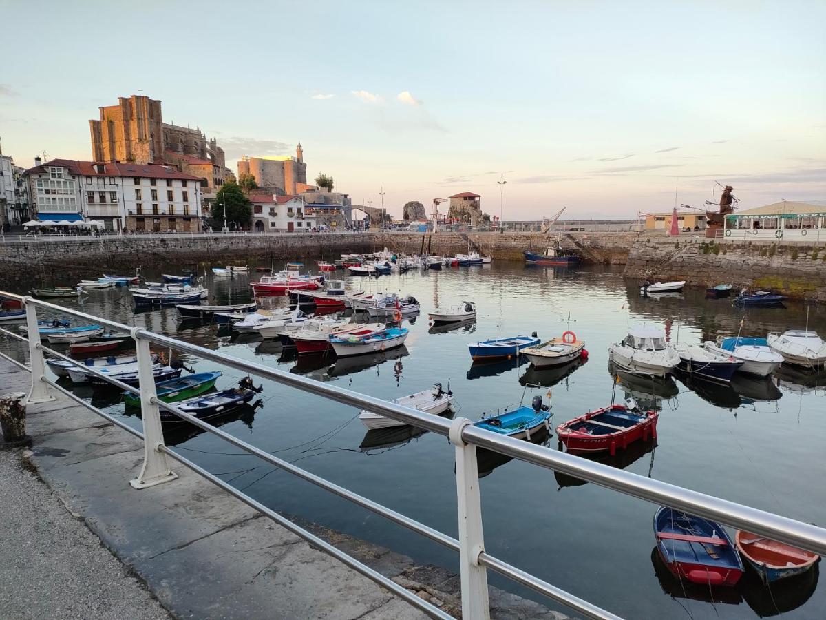 Apartamento En Castro Urdiales 乌迪亚莱斯堡 外观 照片
